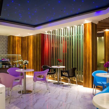 Madu Inn Jakarta Ngoại thất bức ảnh