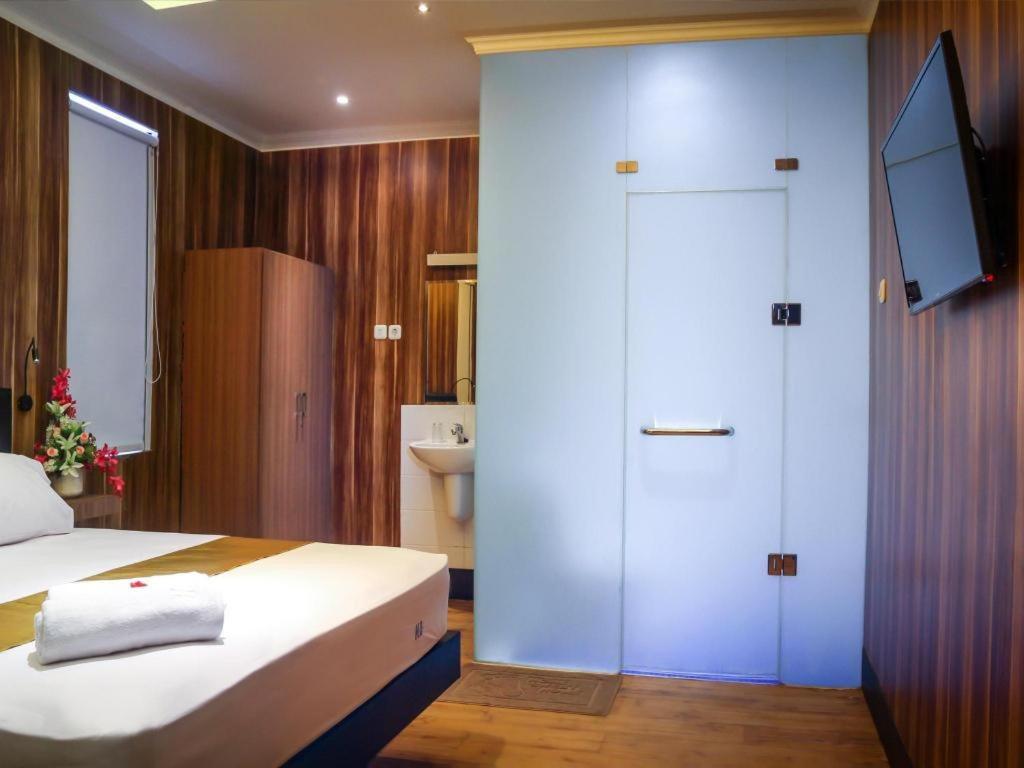 Madu Inn Jakarta Ngoại thất bức ảnh