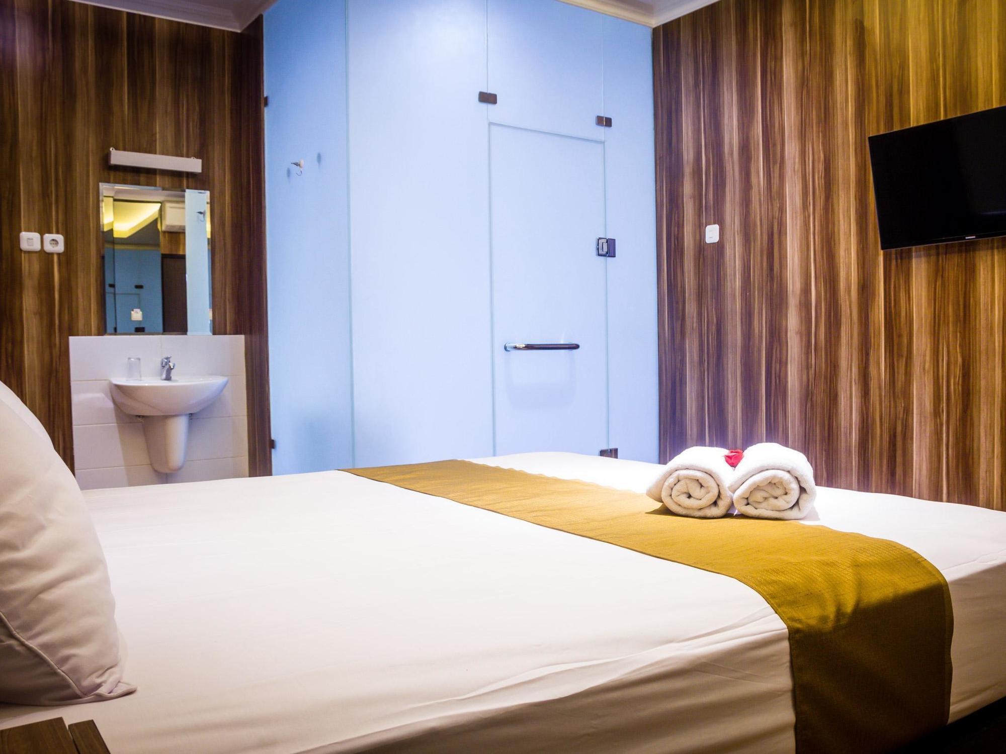 Madu Inn Jakarta Ngoại thất bức ảnh